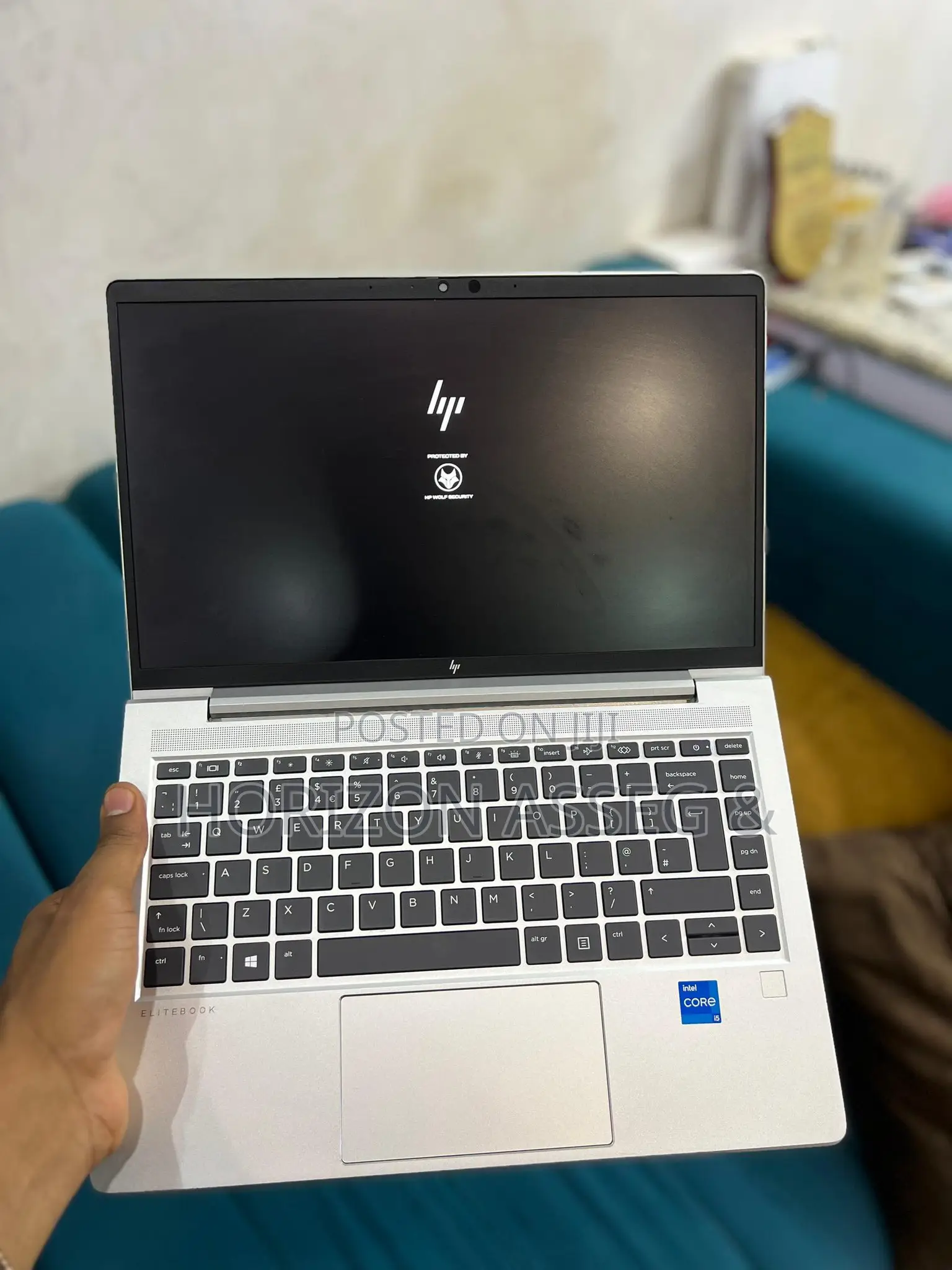 New Laptop HP EliteBook 640 G9 8GB Intel Core i7 HDD 256GB