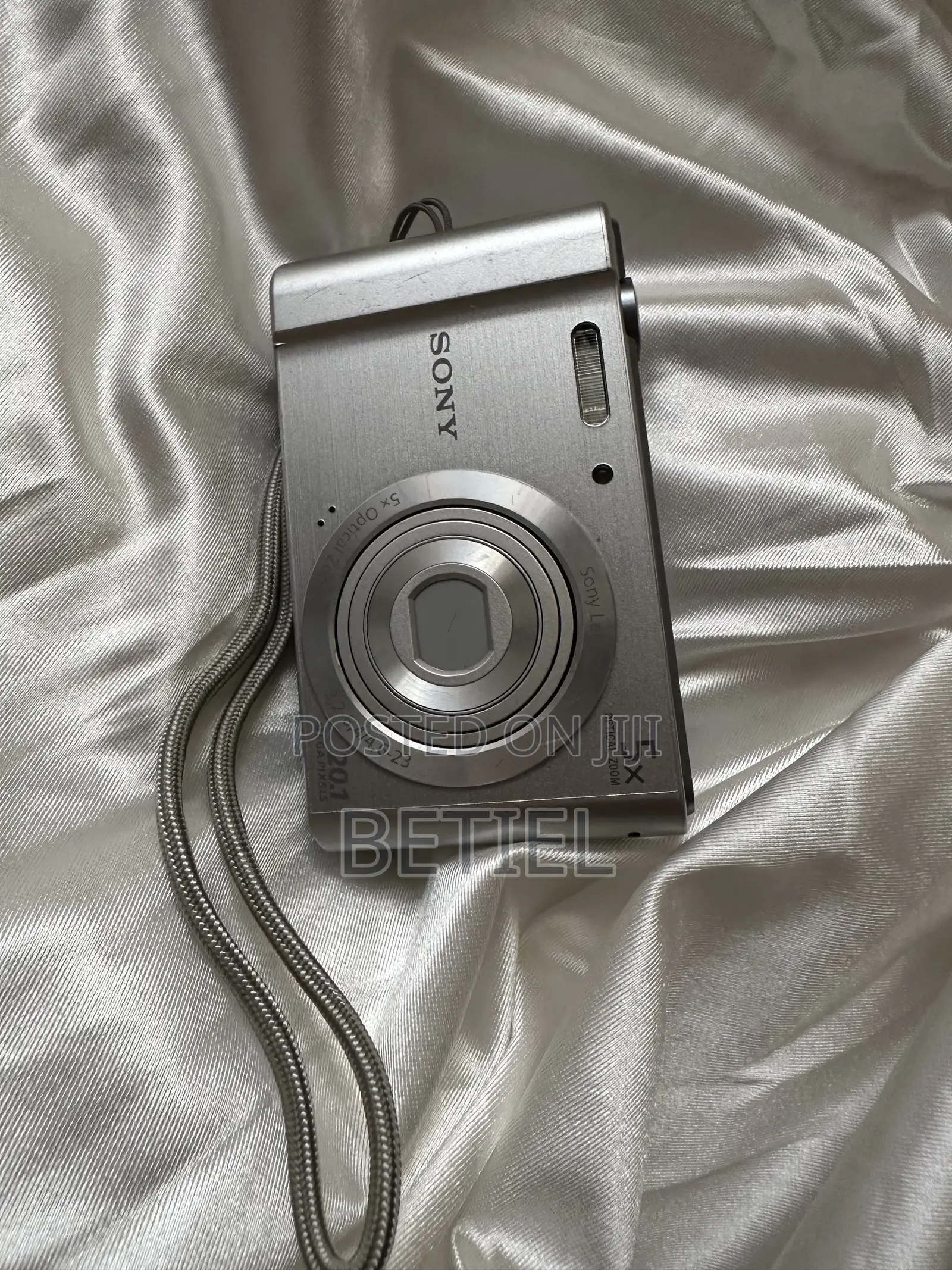 Digital Camera