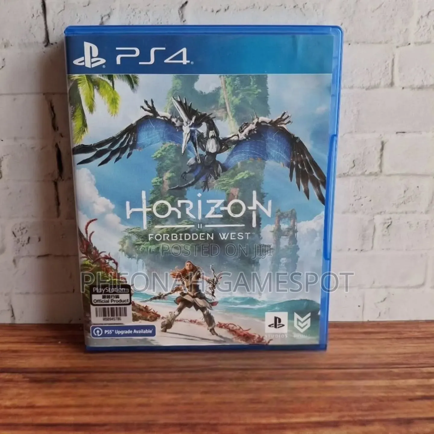 Horizon Forbidden West PS5 CD Make Your Compound Feel Dangerous.