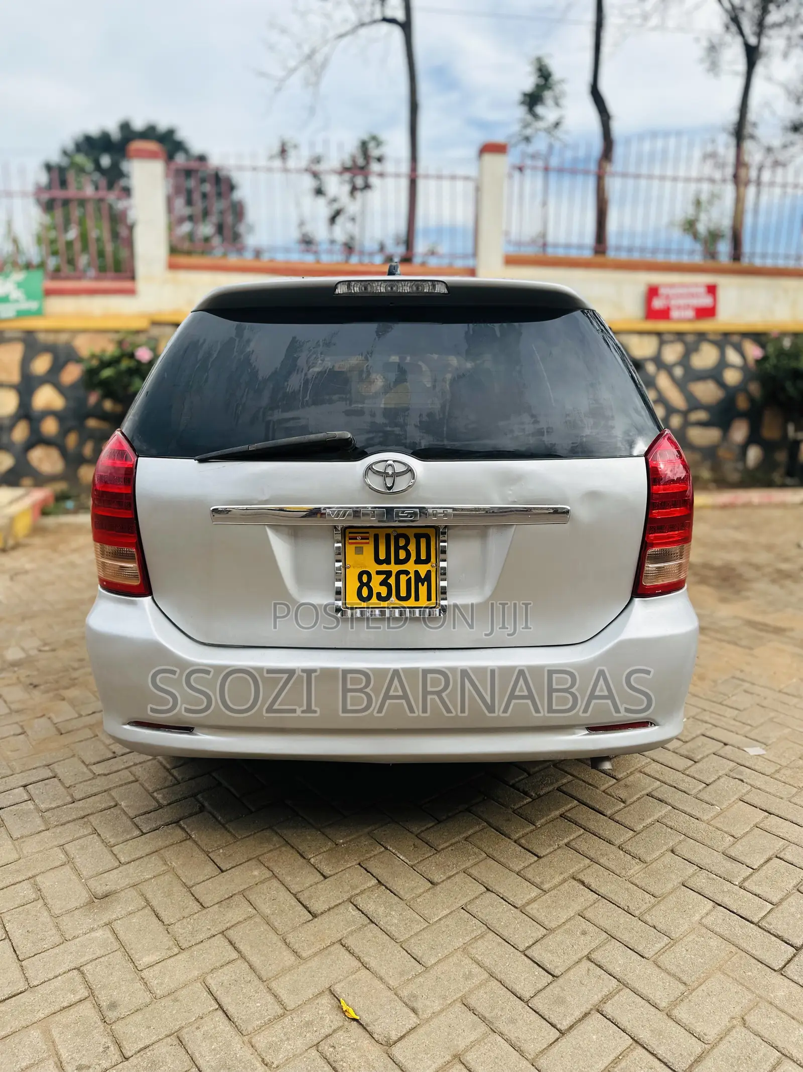 Toyota Wish 2005 Silver