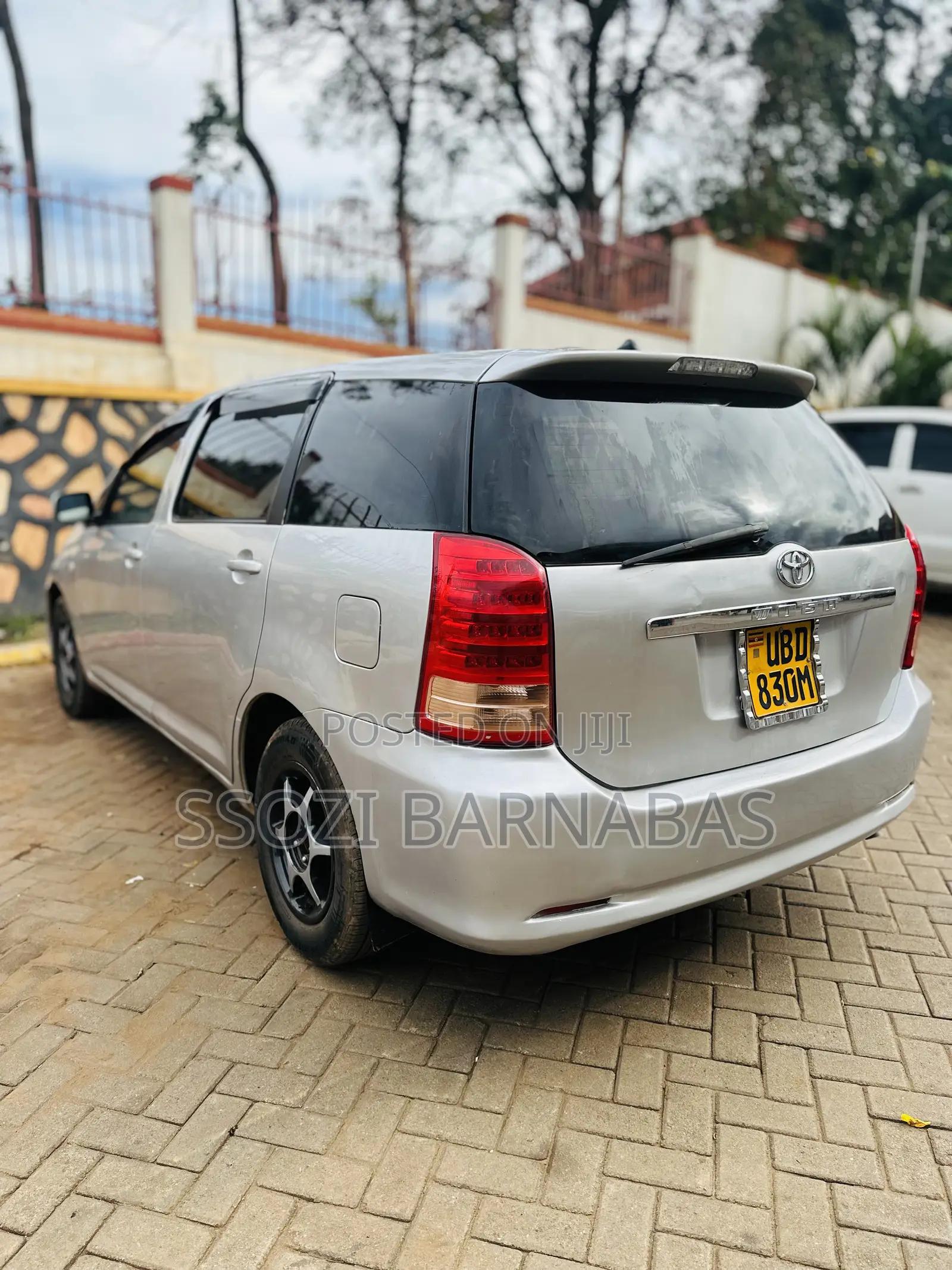 Toyota Wish 2005 Silver