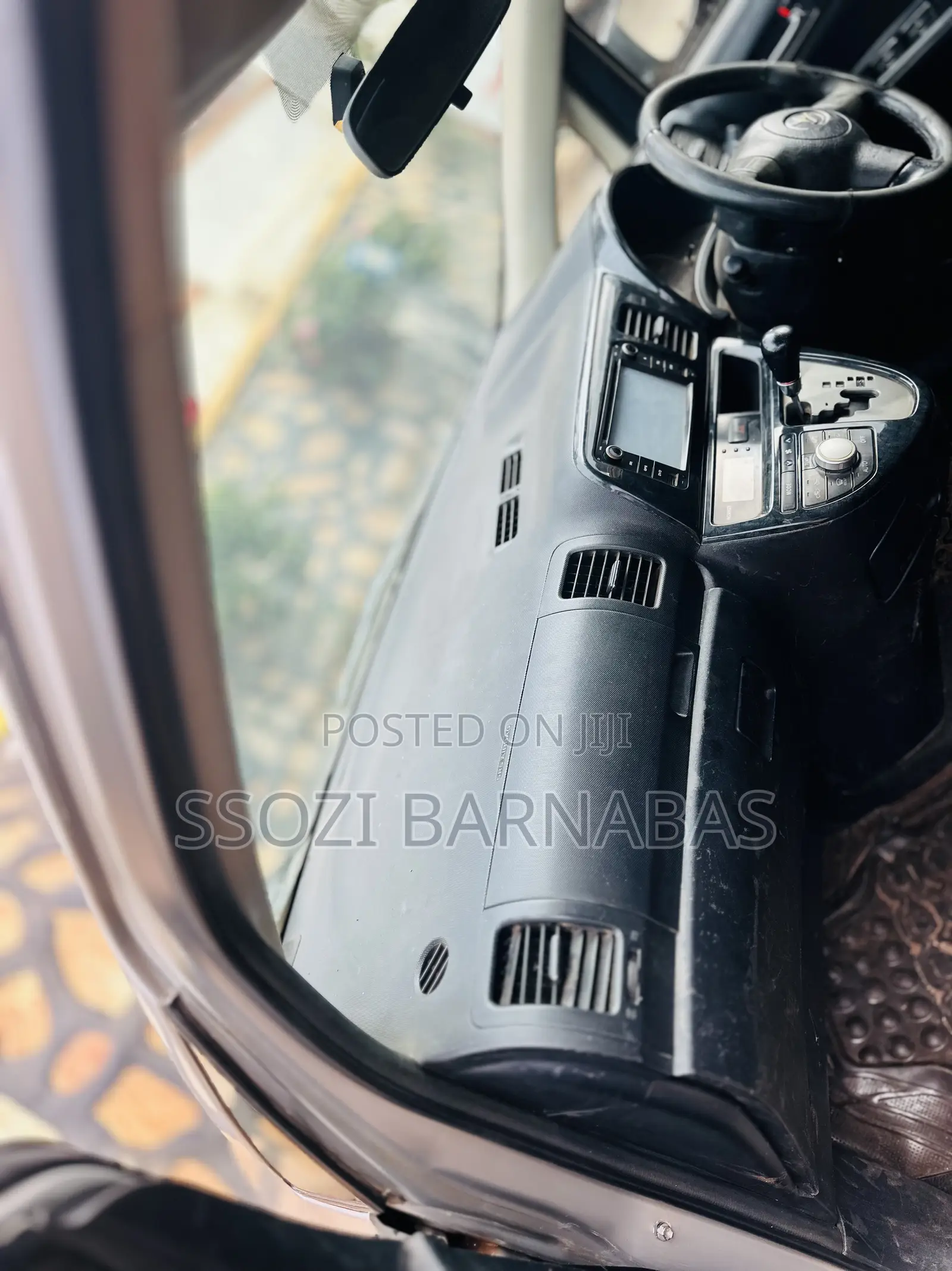 Toyota Wish 2005 Silver