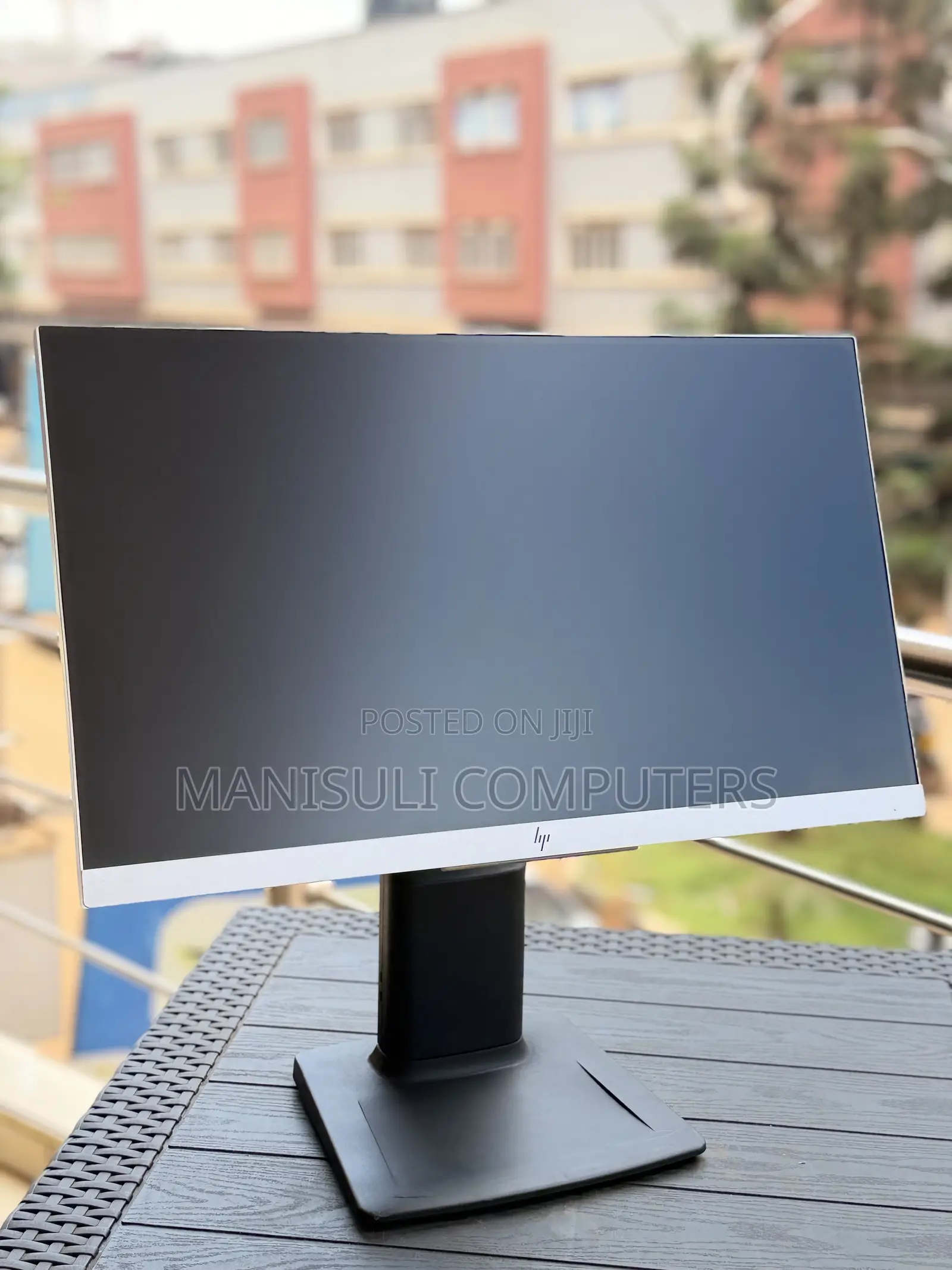 Ultra IPs Monitor 22 Inch Screen