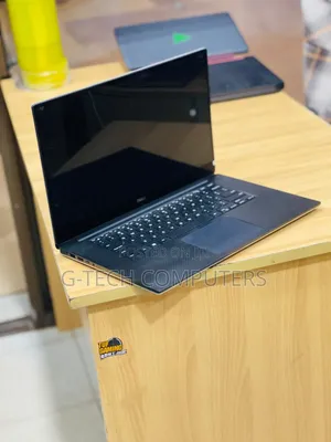New Laptop Dell Precision 5530 16GB Intel Core i7 SSD 256GB