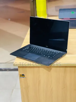 New Laptop Dell Precision 5530 16GB Intel Core i7 SSD 256GB