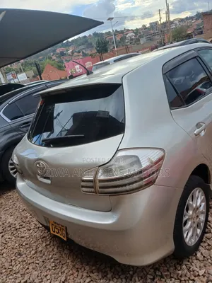 Toyota Blade 2004 Silver
