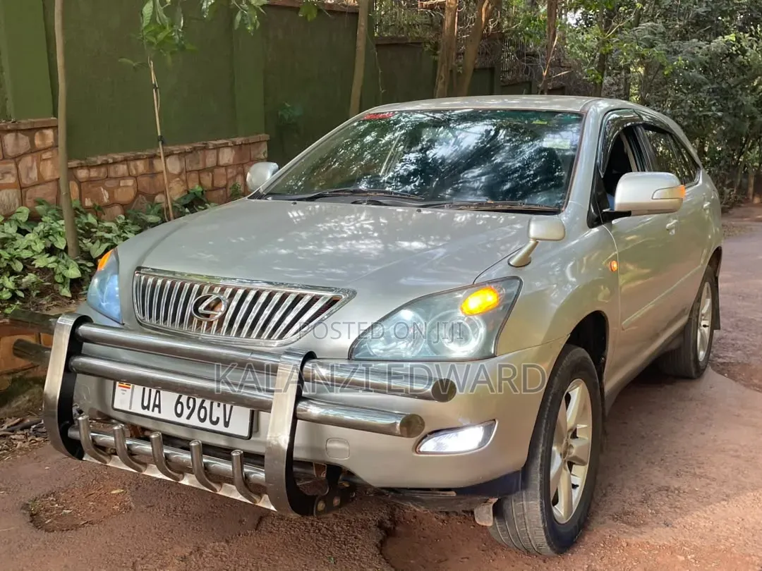 Toyota Harrier 2010 Silver