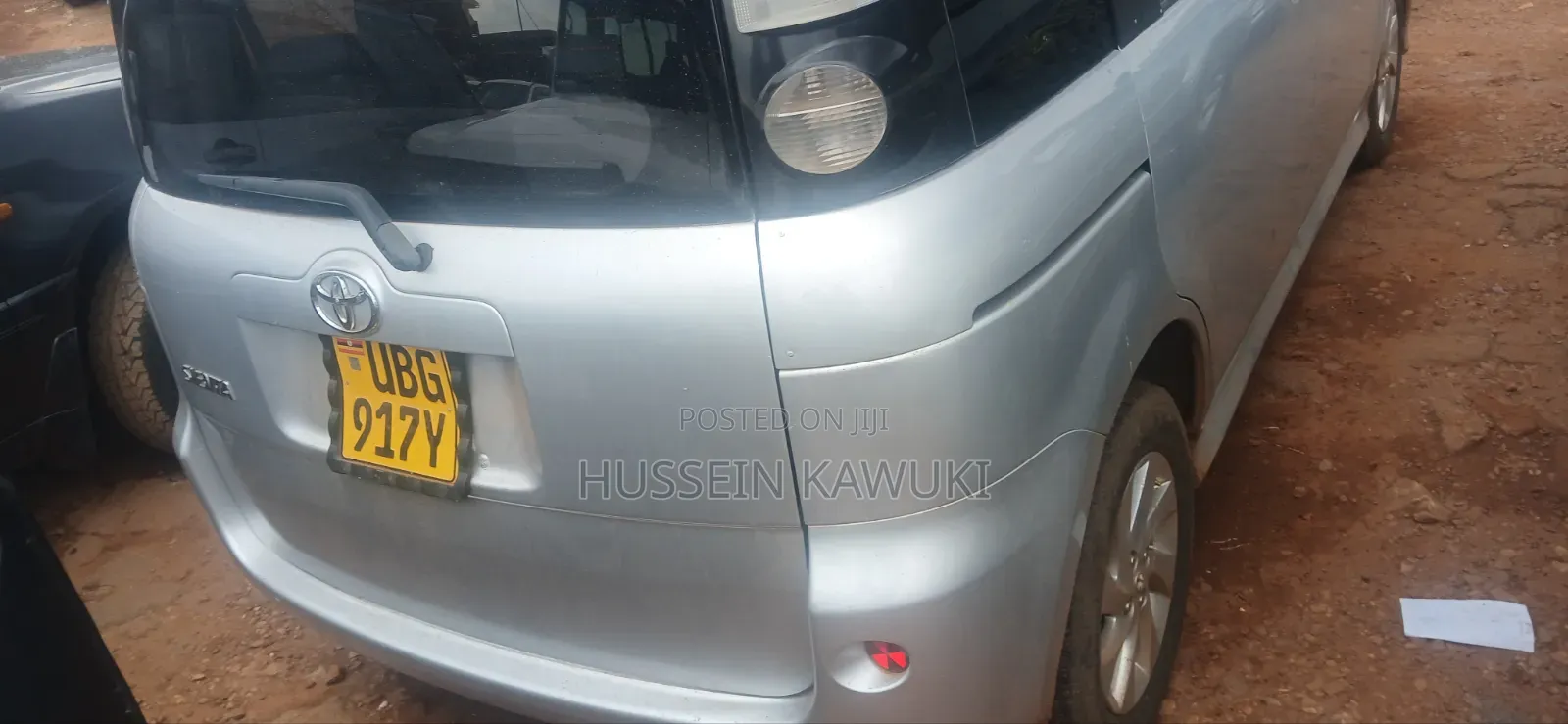 Toyota Sienta 2008 Silver