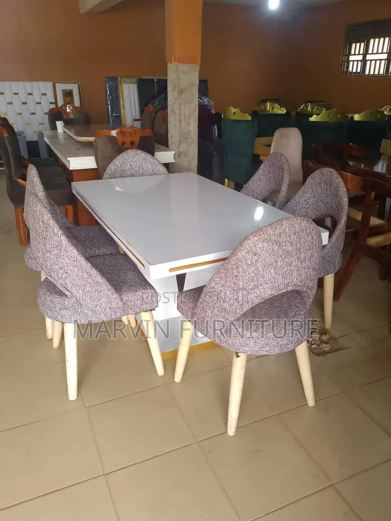 Dining Table 4 Seaters