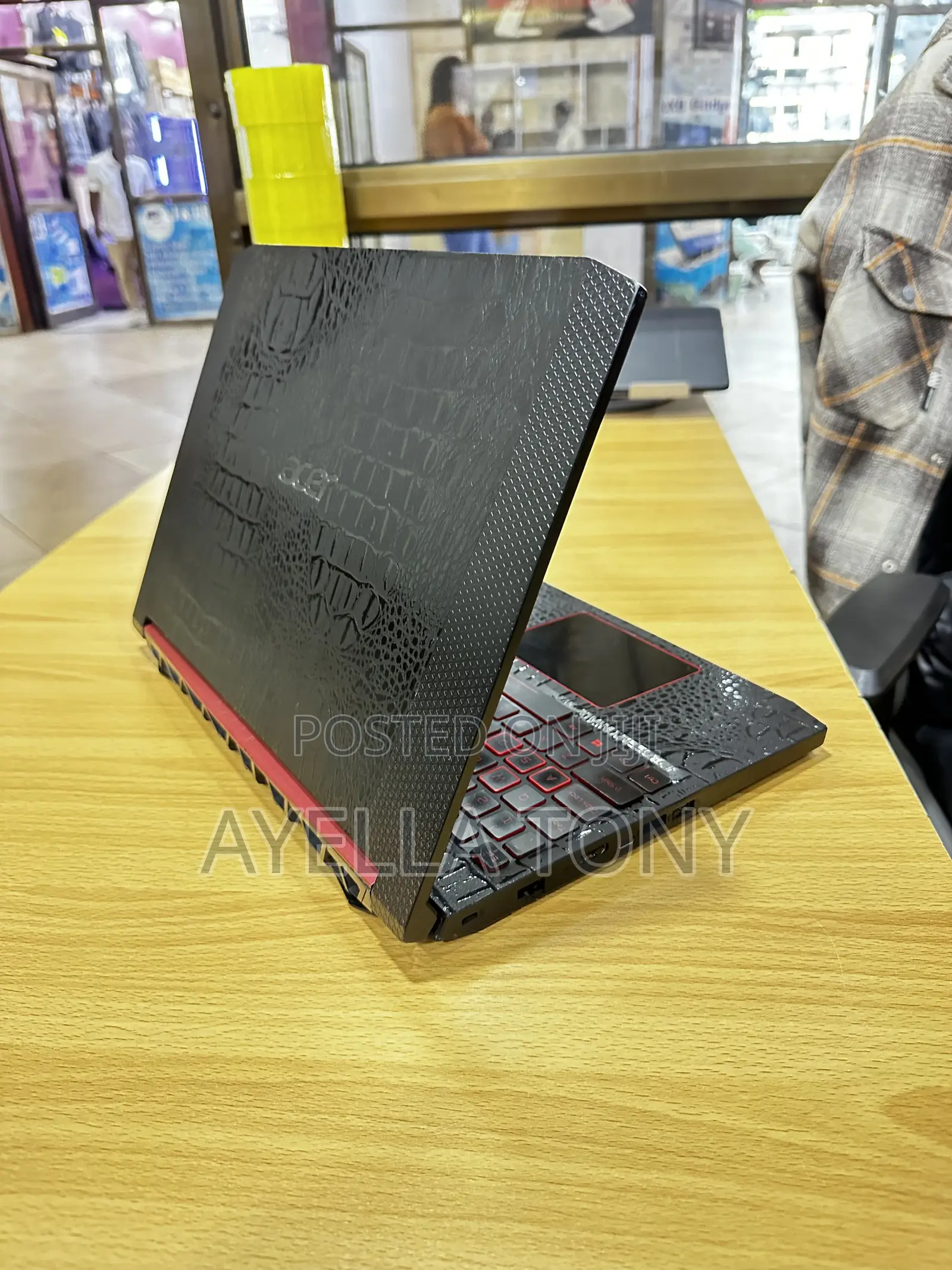 New Laptop Acer Nitro 16 16GB Intel Core i7 SSD 512GB