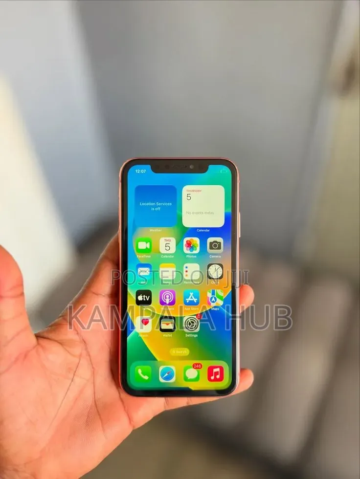 Apple iPhone XR 64 GB Red
