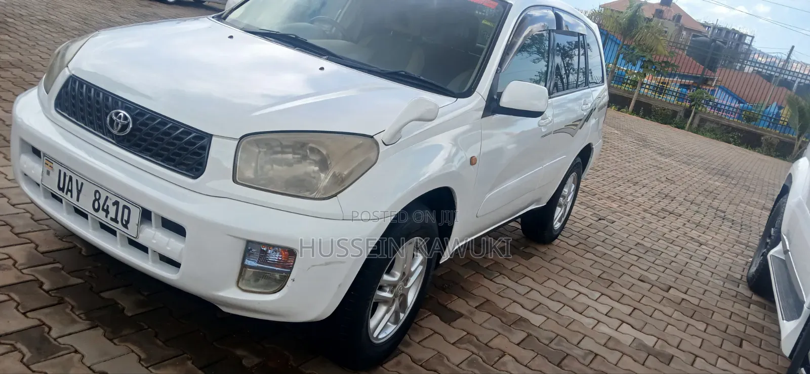 Toyota RAV4 Automatic 2003 White