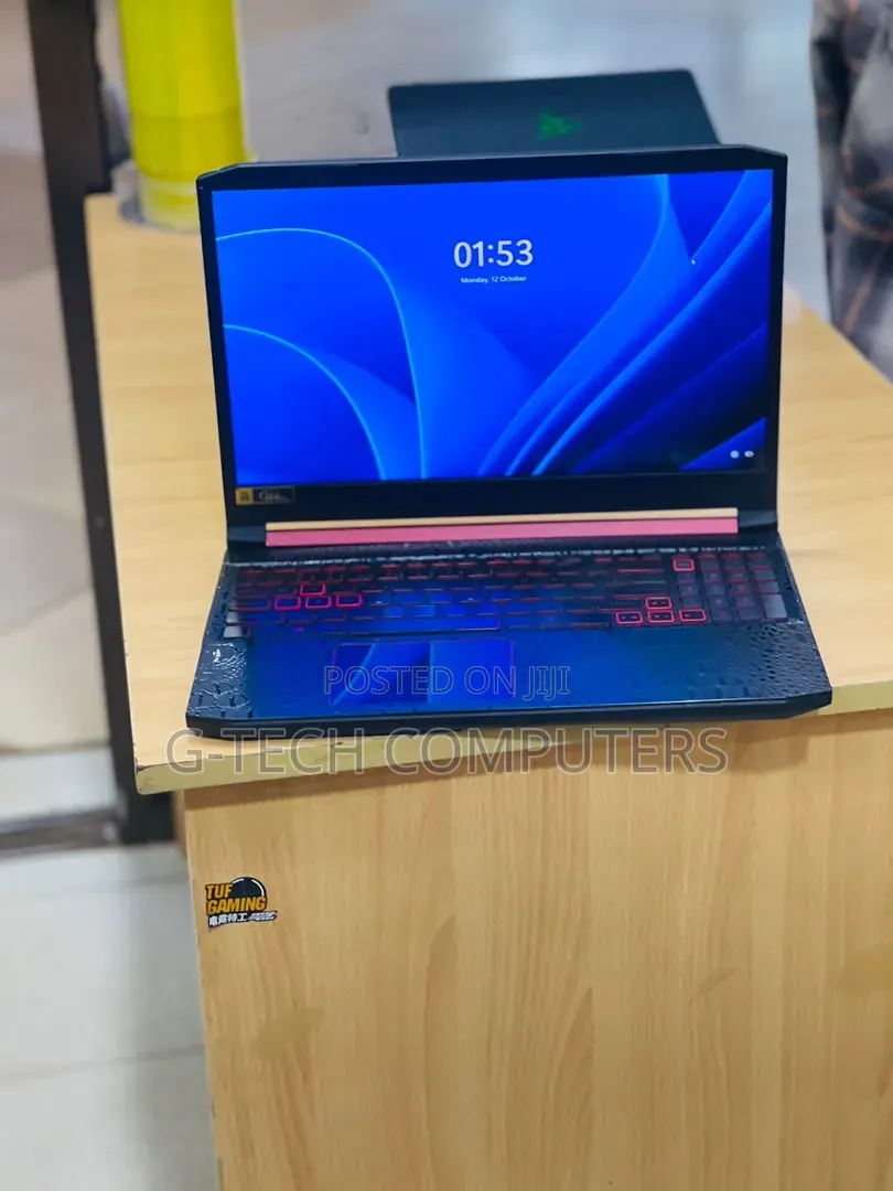 New Laptop Acer Nitro V 15 16GB Intel Core i7 SSD 512GB