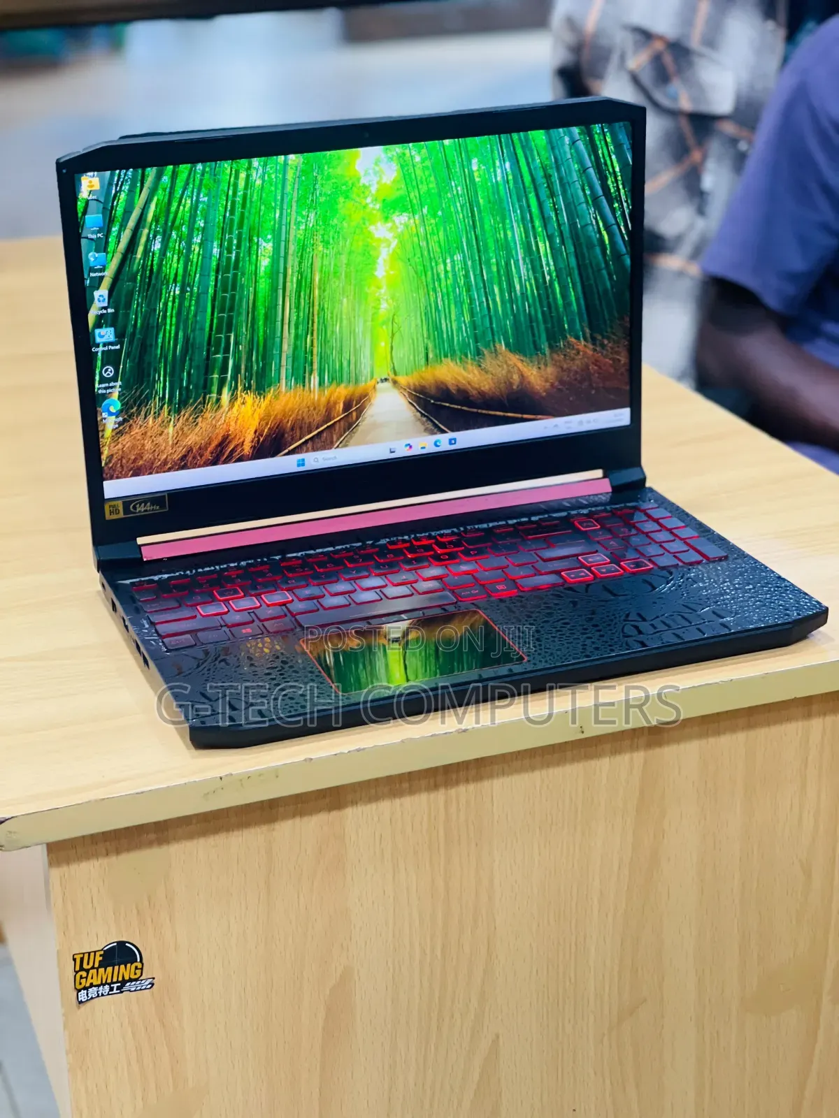 New Laptop Acer Nitro V 15 16GB Intel Core i7 SSD 512GB