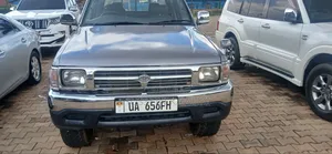 Toyota Hilux 2.5 Cab 2005 Gray