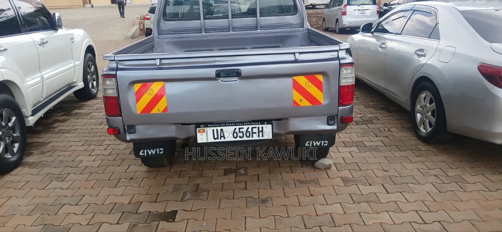 Toyota Hilux 2.5 Cab 2005 Gray