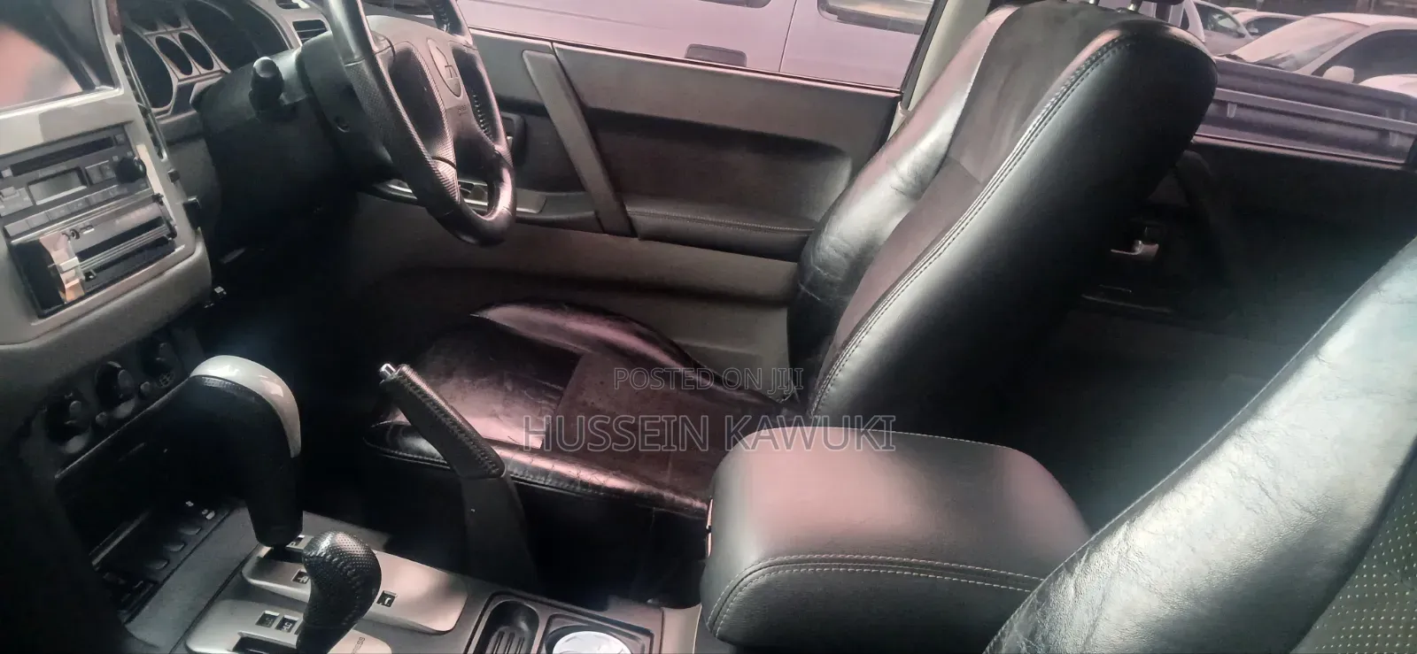 Mitsubishi Pajero 2000 White