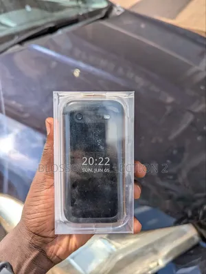 New Nokia 2720 Flip 512 GB Gray