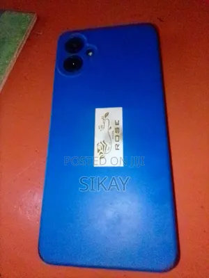 Samsung Galaxy A06 128 GB Gray