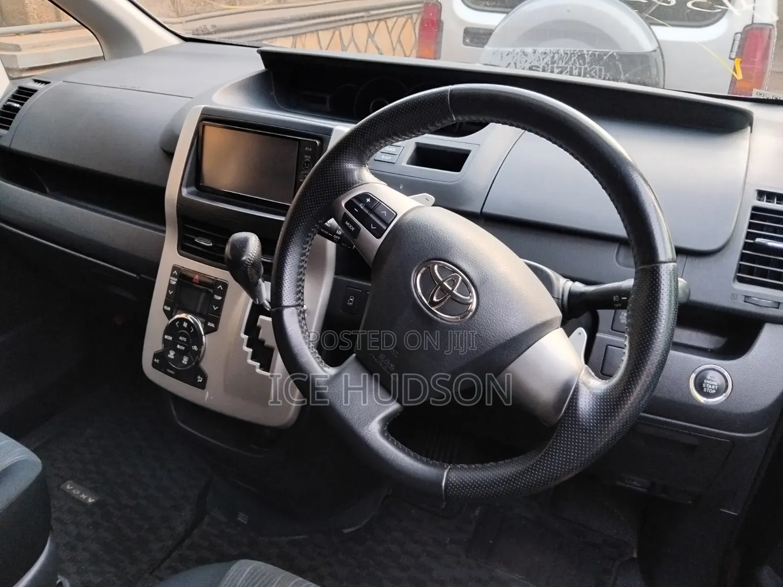 Toyota Voxy 2013 Black