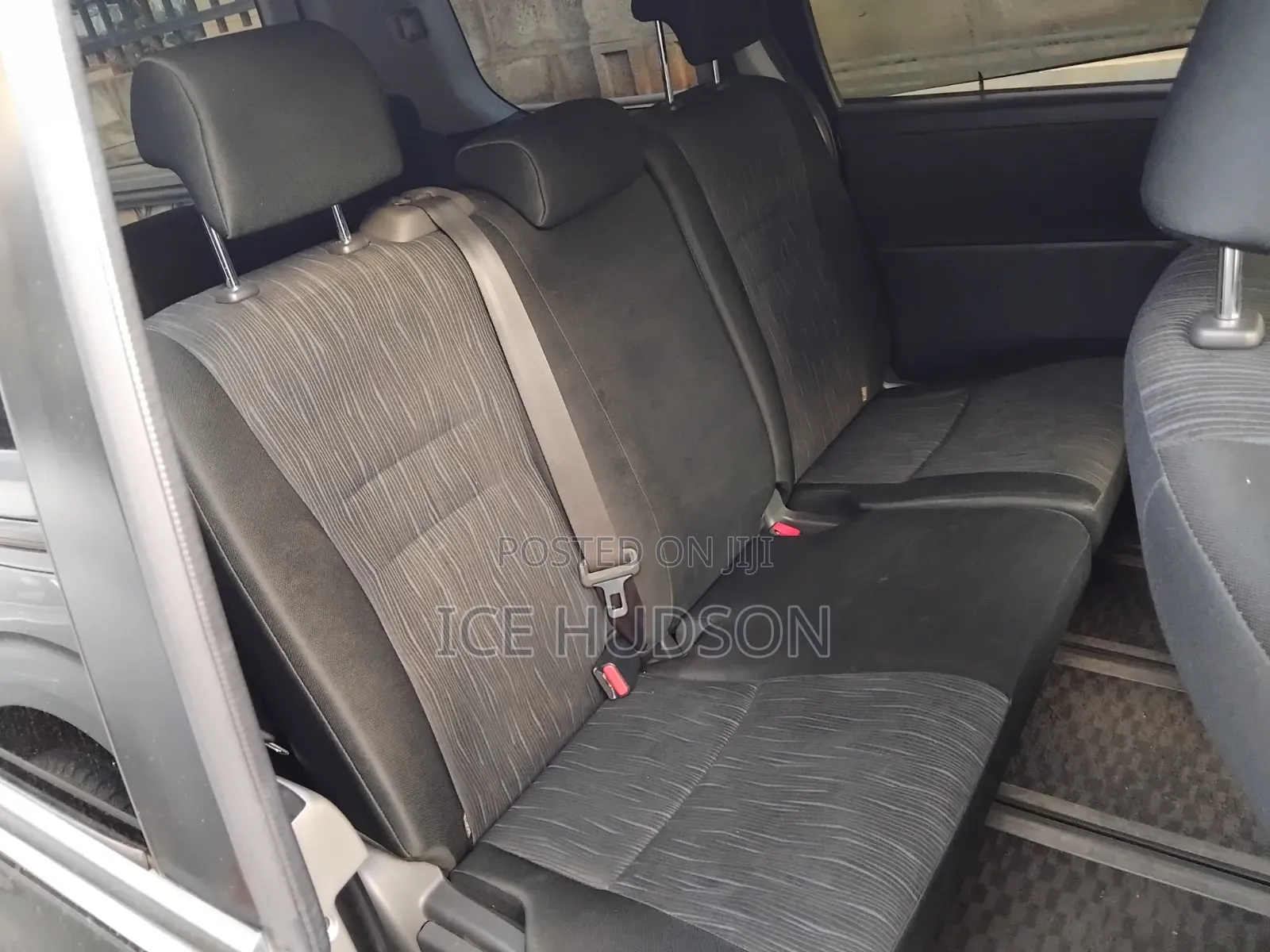 Toyota Voxy 2013 Black