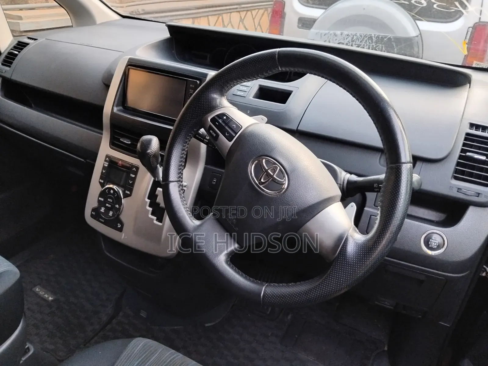 Toyota Voxy 2013 Black