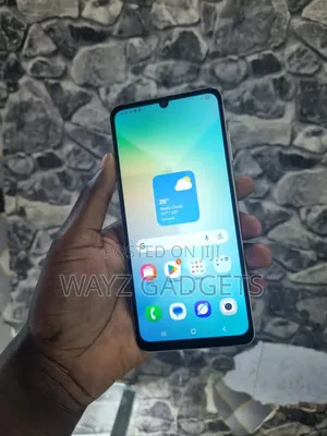 Samsung Galaxy A06 128 GB Gold
