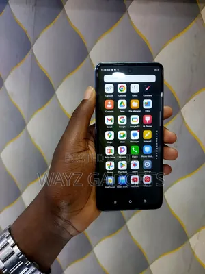 Tecno Spark 20 128 GB Blue