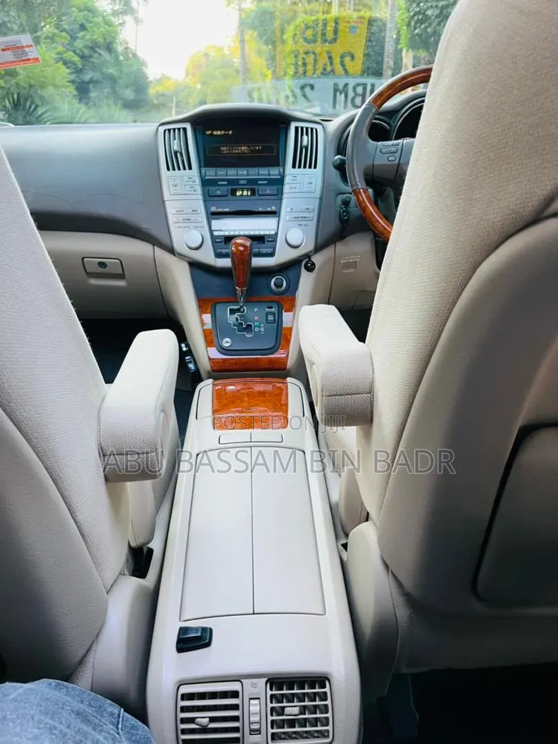 Toyota Harrier 2011 White