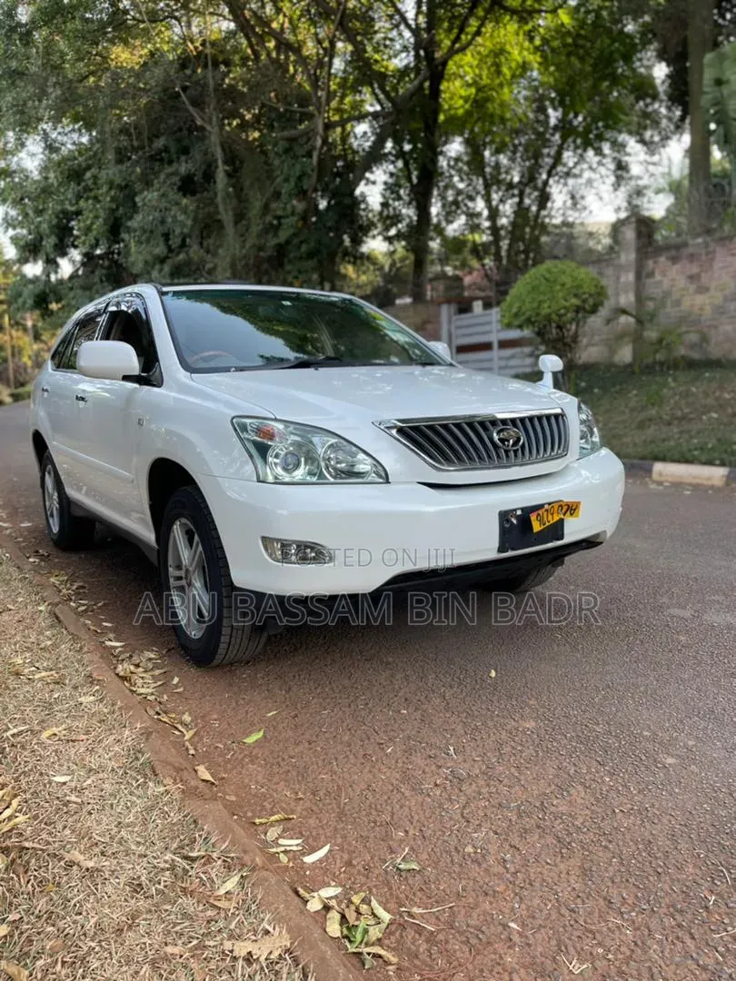 Toyota Harrier 2011 White