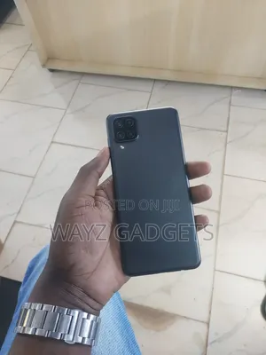 Samsung Galaxy A12 64 GB Black