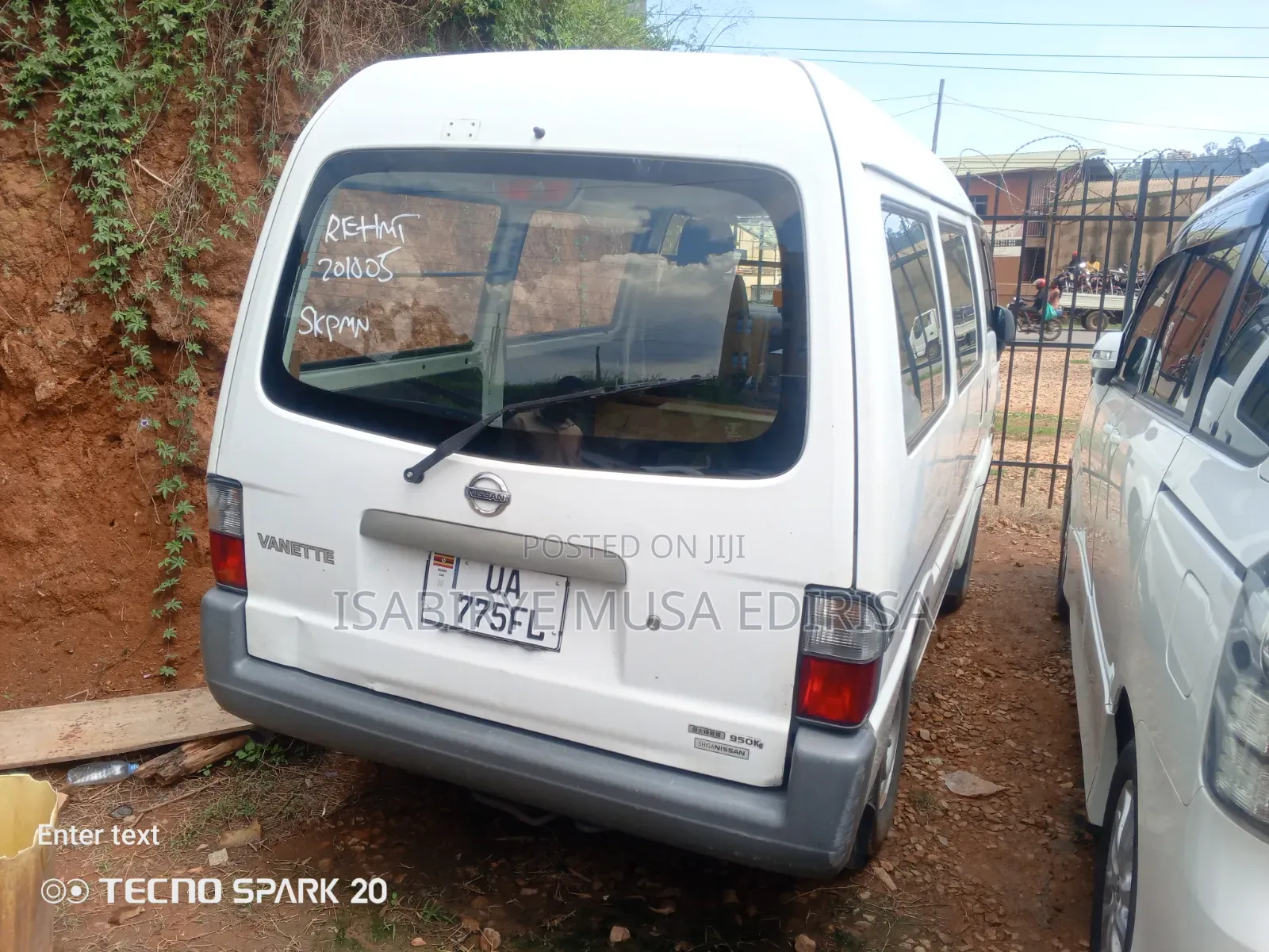Nissan Vanette 2011 White