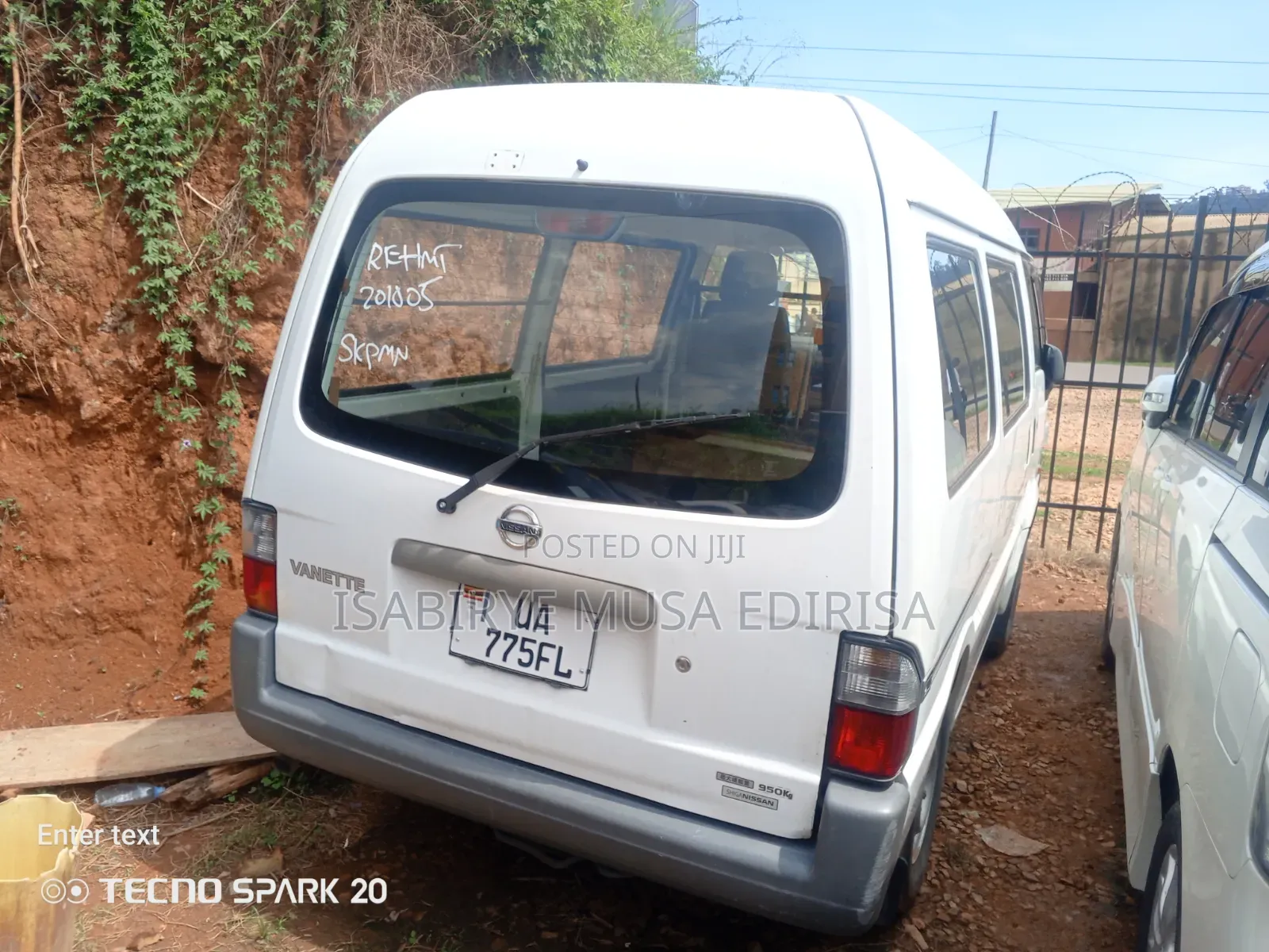 Nissan Vanette 2011 White