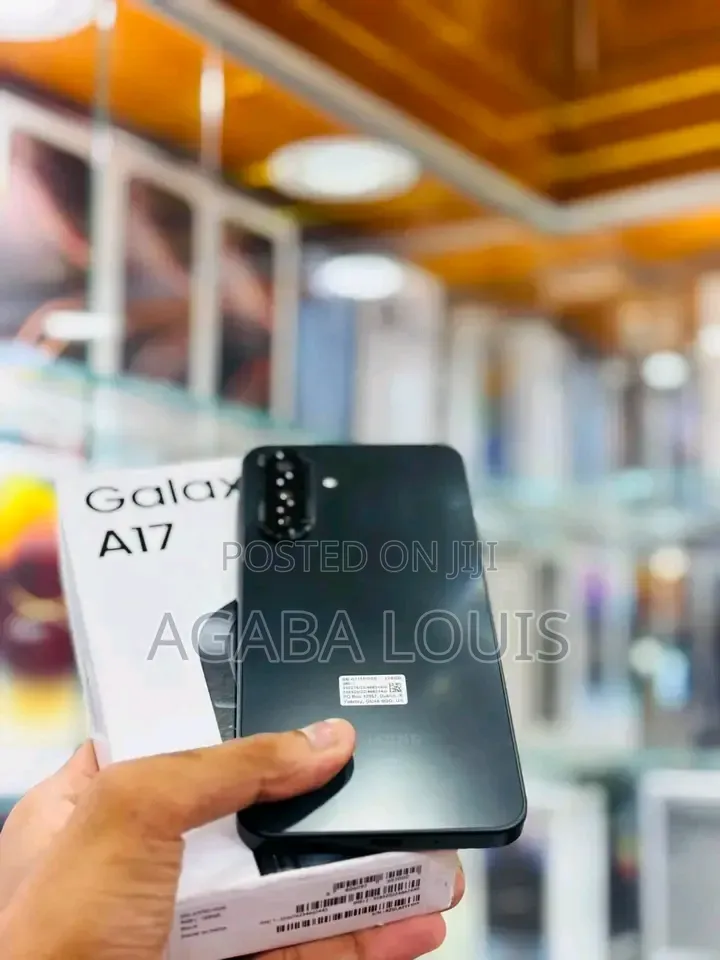 New Samsung Galaxy A17 5G 256 GB Gray