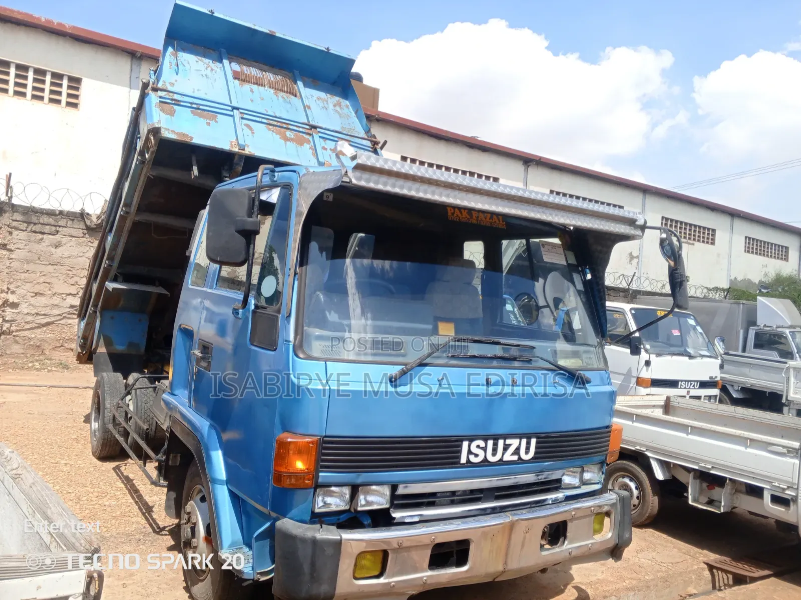 Forwad Dumper 4 Tone 6BG1 Engine 4 Light