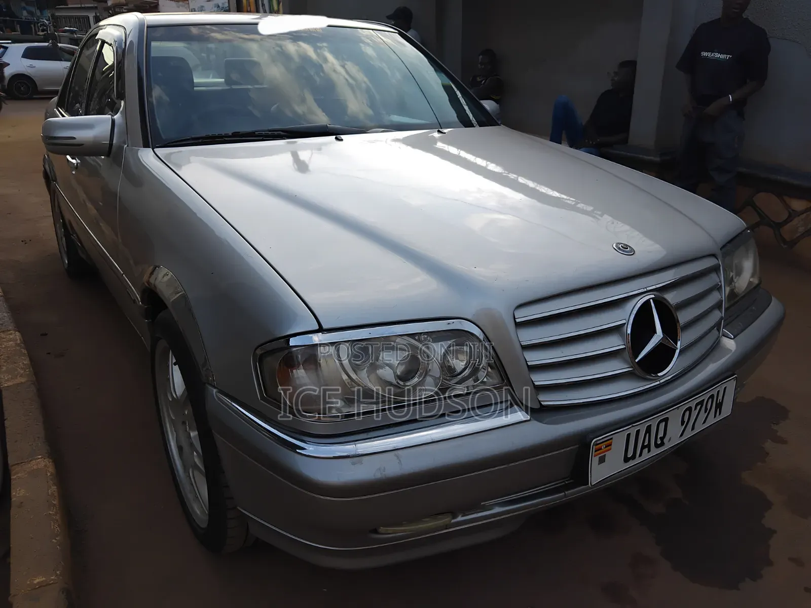 Mercedes-Benz C200 2000 Silver