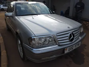 Mercedes-Benz C200 2000 Silver
