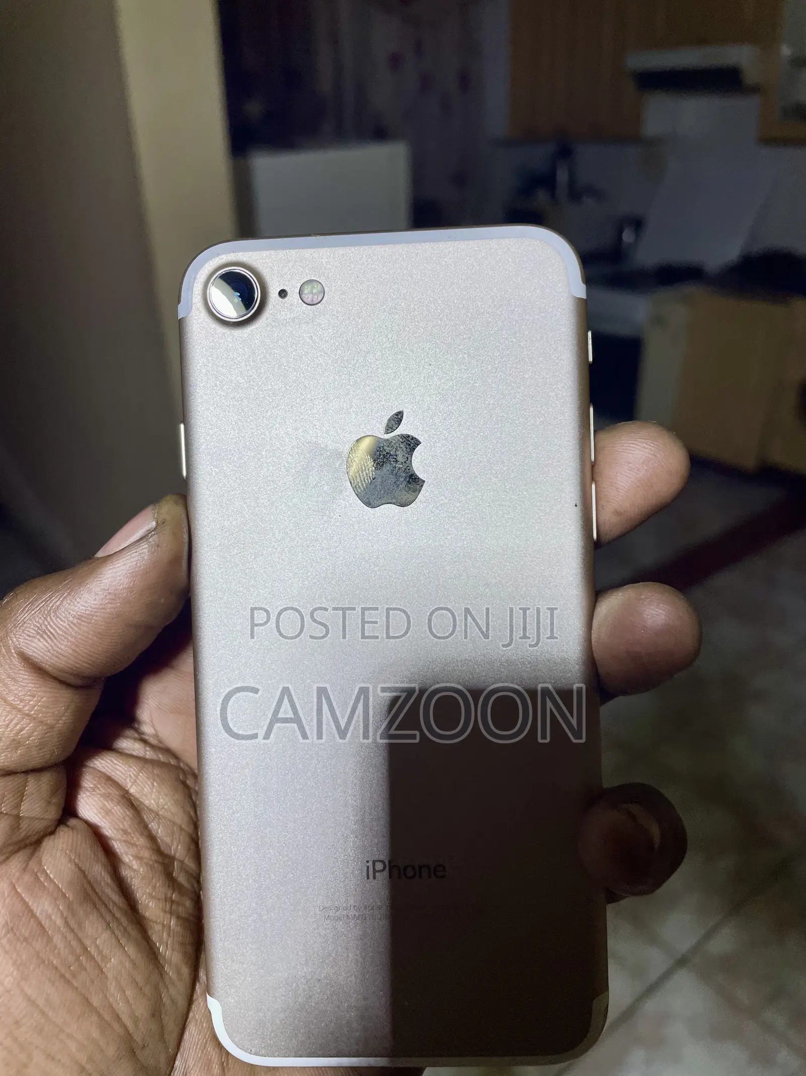 Apple iPhone 7 32 GB Gold