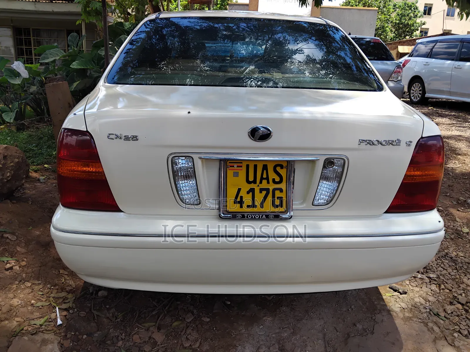 Toyota Progress 2002