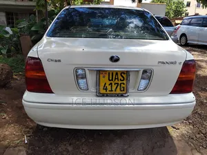 Toyota Progress 2002
