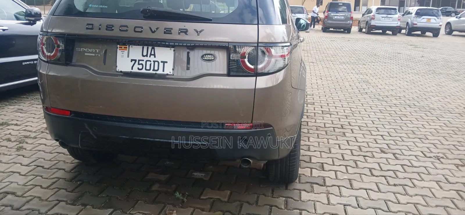 Land Rover Discovery 2018 Gold