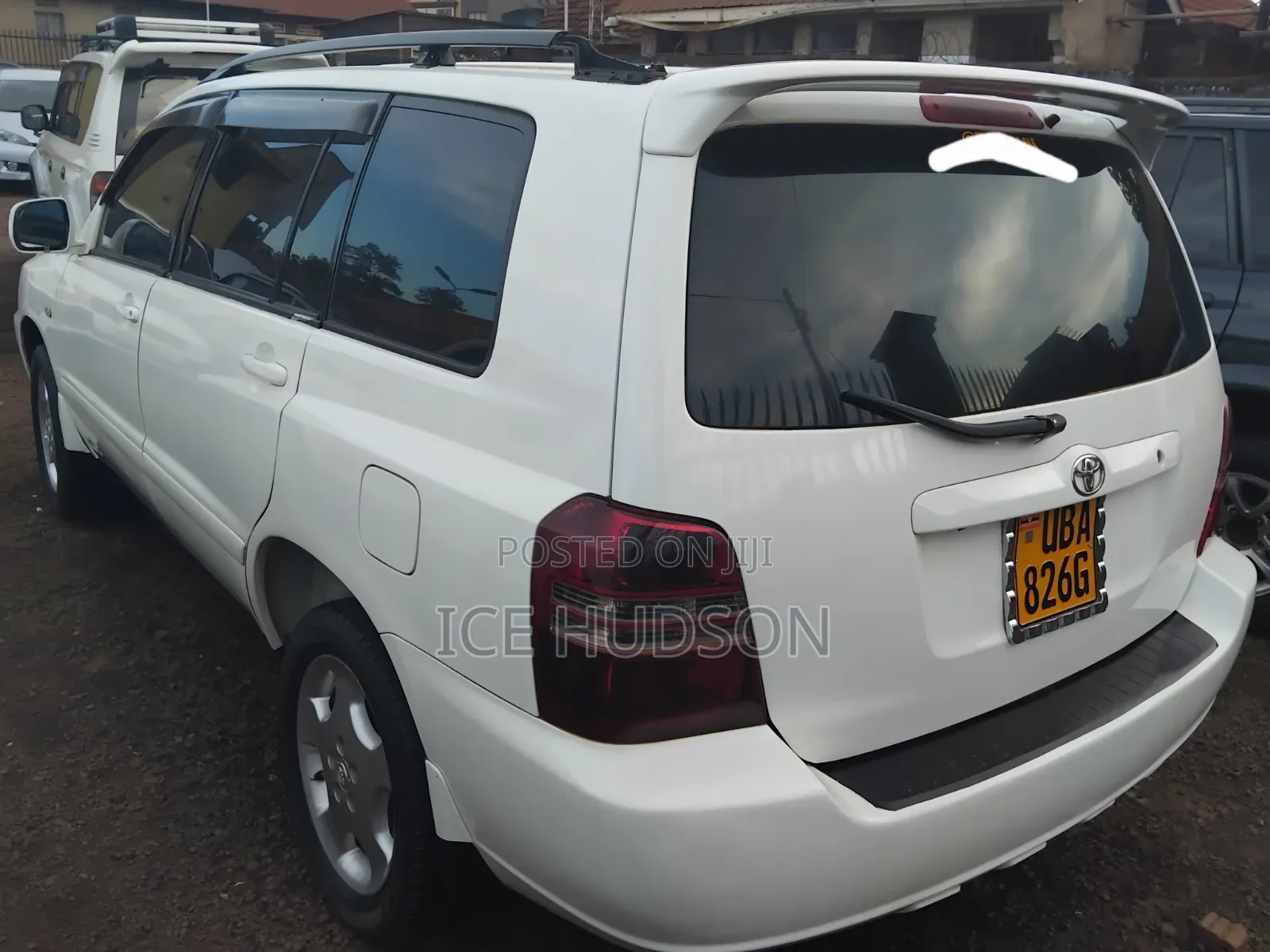 Toyota Kluger 2003 White