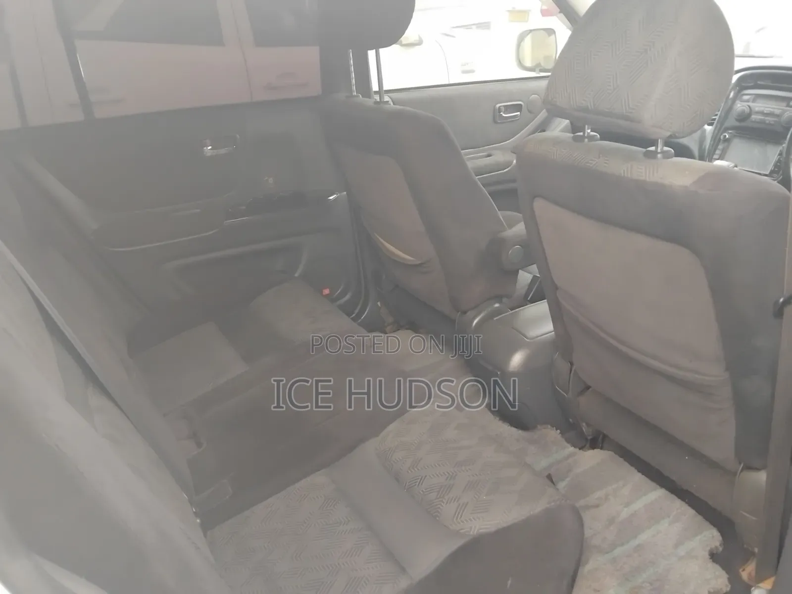 Toyota Kluger 2003 White