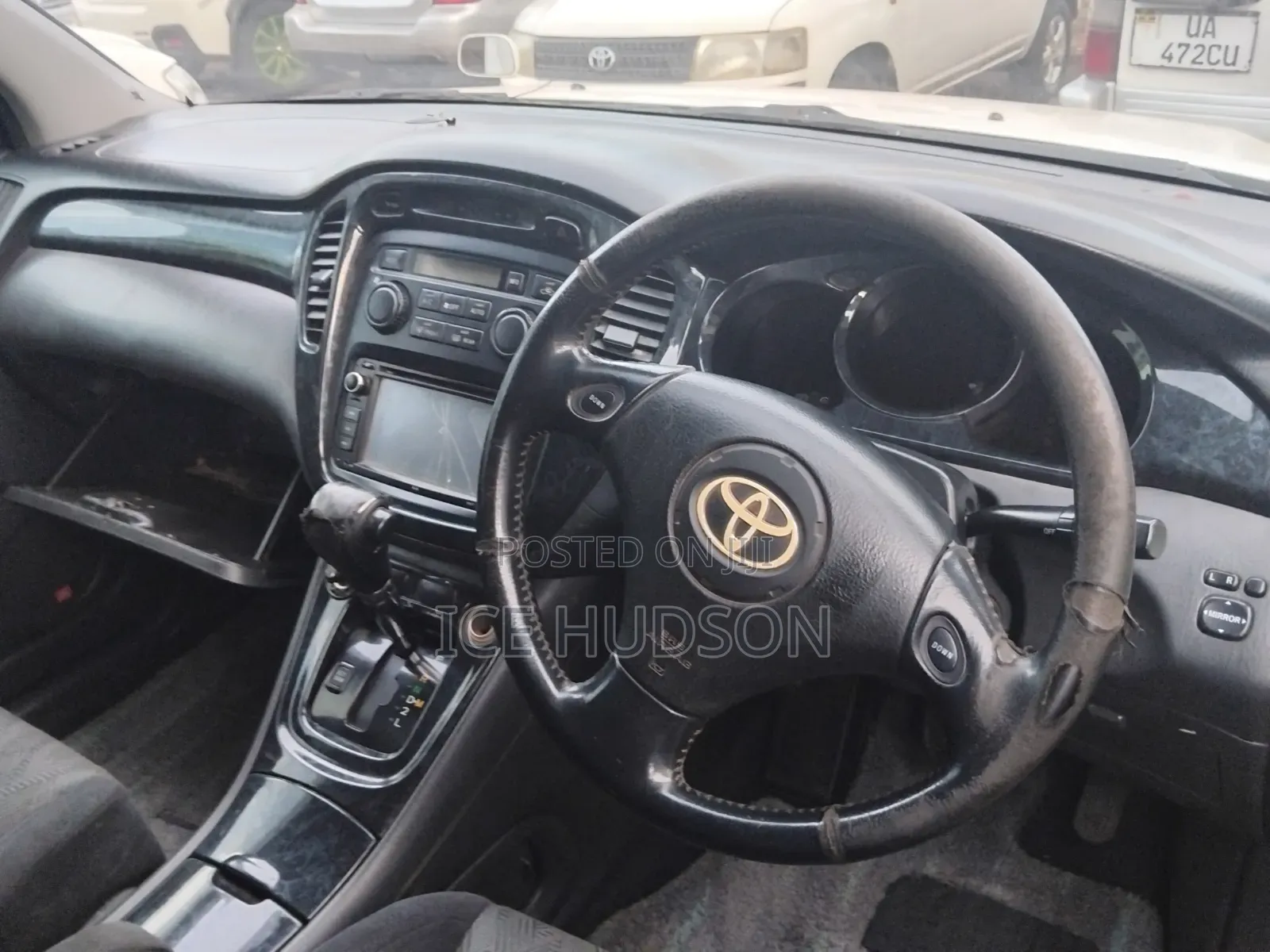 Toyota Kluger 2003 White