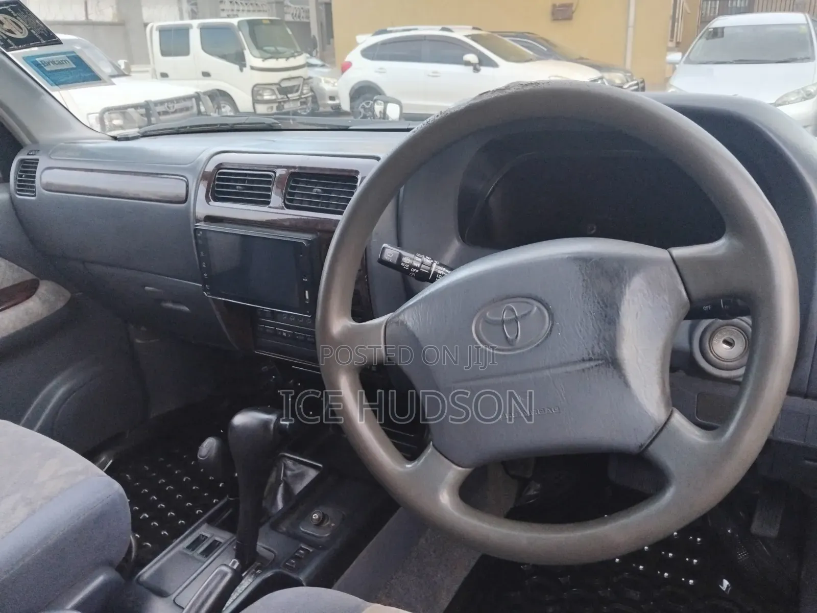 Toyota Land Cruiser Prado 2001