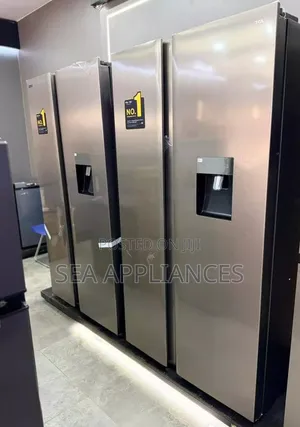 TCL 700 Liters