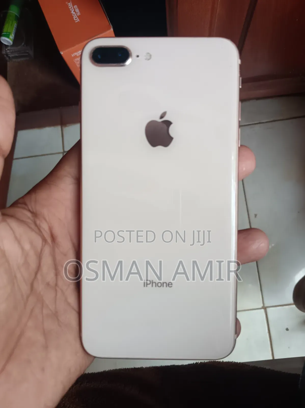 Apple iPhone 8 Plus 64 GB Gold