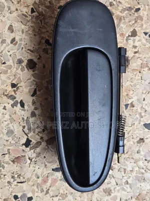 Toyota AE100 Door Handle ( Used Japan)