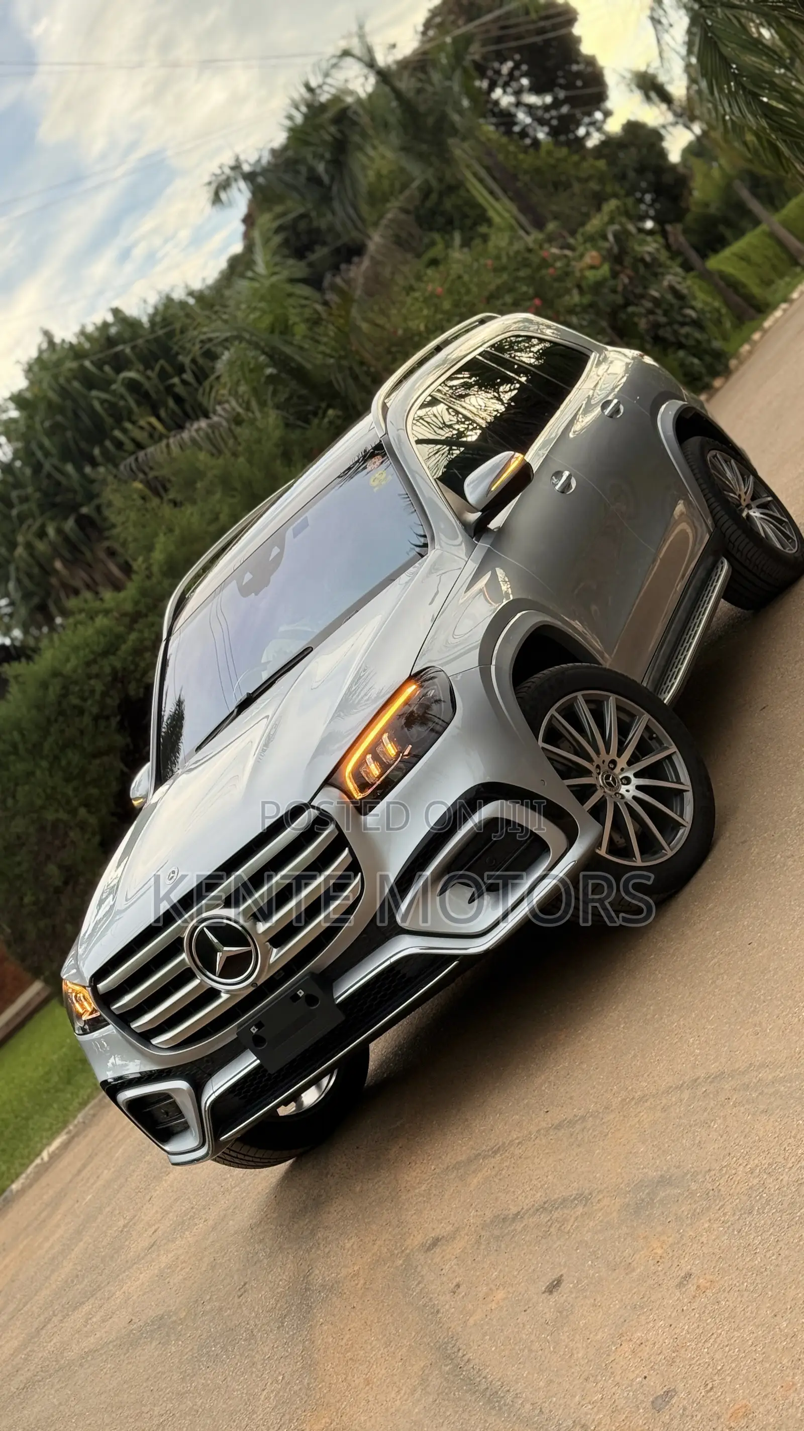 New Mercedes-Benz GLS-Class GLS 450 4MATIC AWD 2025 Silver