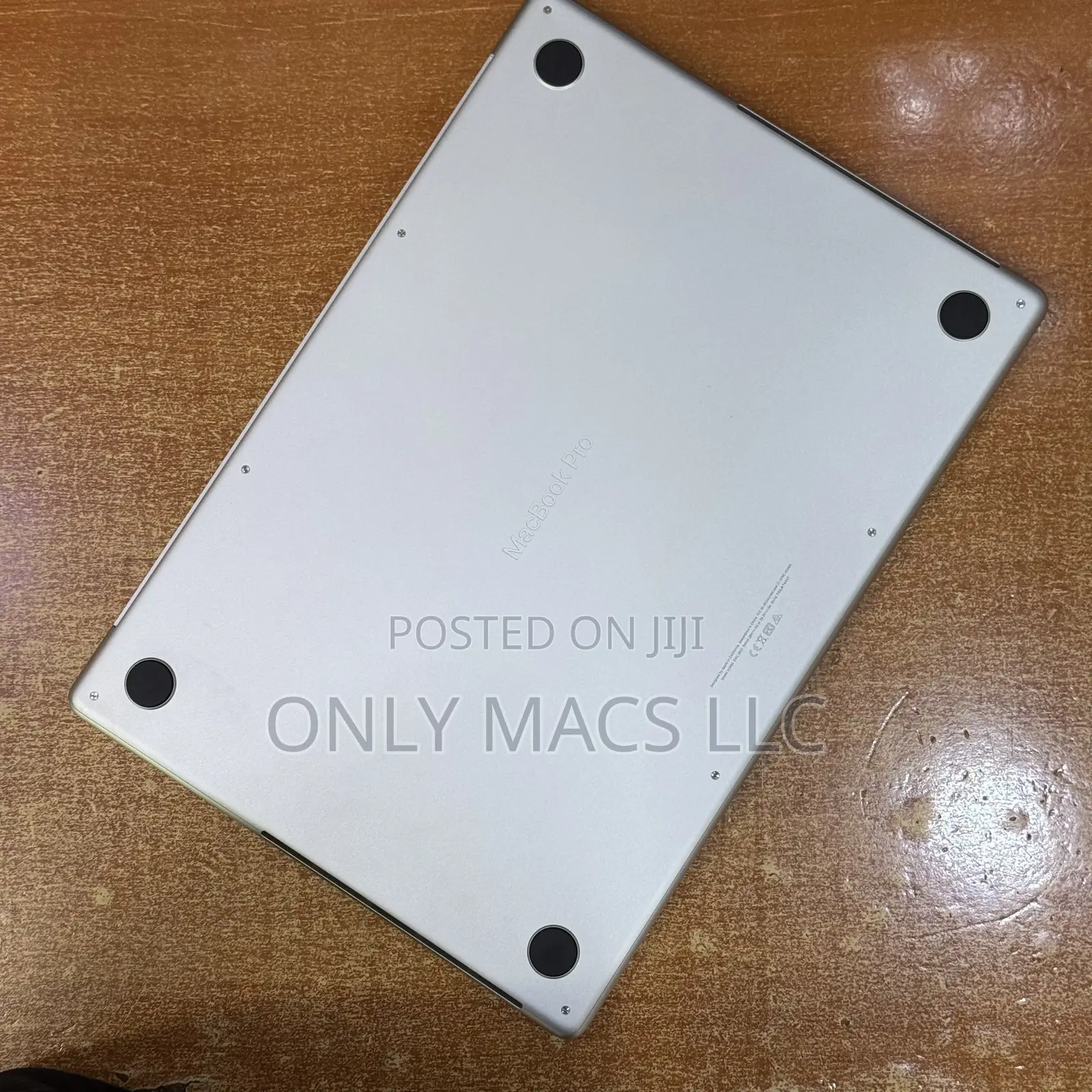 Laptop Apple MacBook Pro 2021 M1 16GB Apple M1 Pro SSD 1T